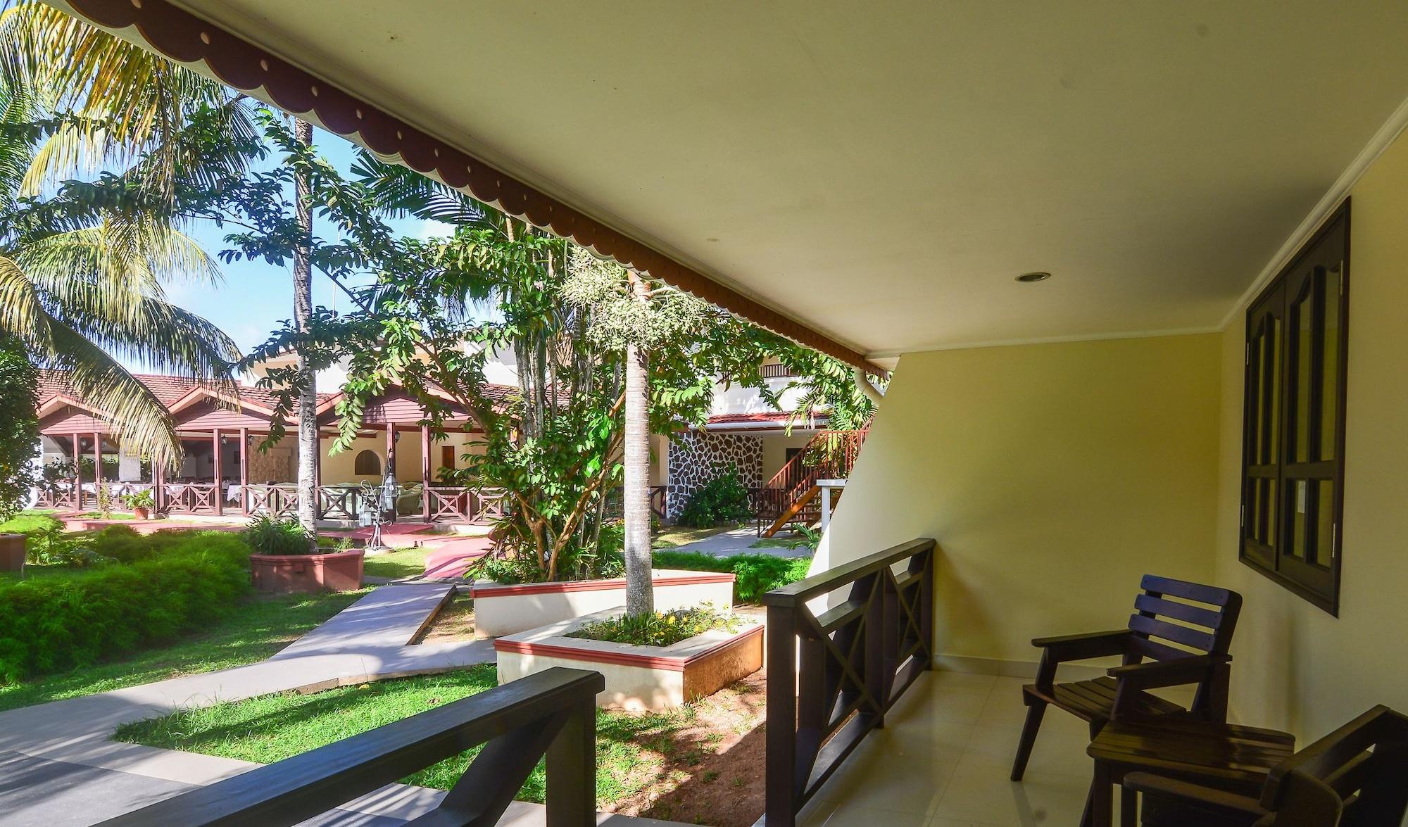 Berjaya Praslin Resort Anse Volbert Village Eksteriør billede